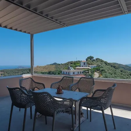Alexandras's Mansion - Alexinia's House Villa