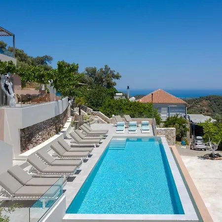 Alexandras's Mansion - Alexinia's House * Agia (Chania, Crete)