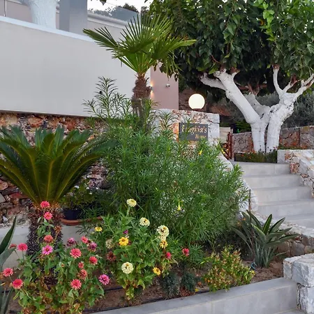 Alexandras's Mansion - Alexinia's House Villa
