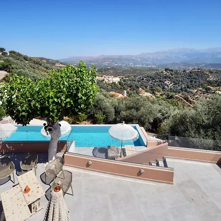 Alexandras's Mansion - Alexinia's House * Agia (Chania, Crete)