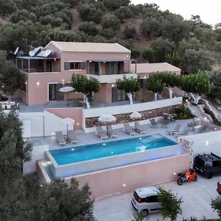Alexandras's Mansion - Alexinia's House * Agia (Chania, Crete)