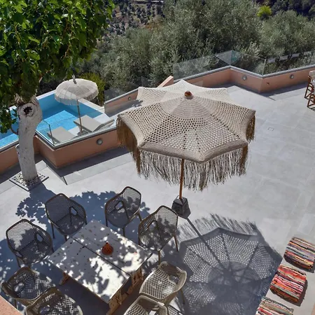 Alexandras's Mansion - Alexinia's House Villa